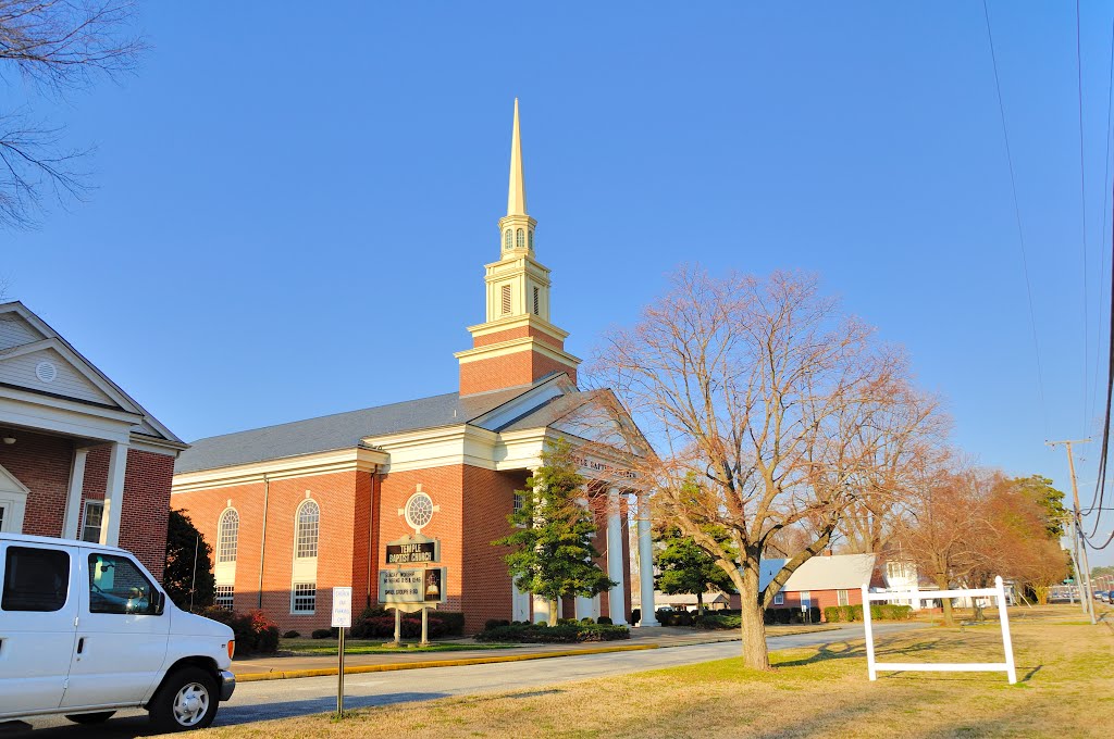 VIRGINIA: NEWPORT NEWS: Temple Baptist Church, 235 Harpersville Road by Douglas W. Reynolds, Jr.