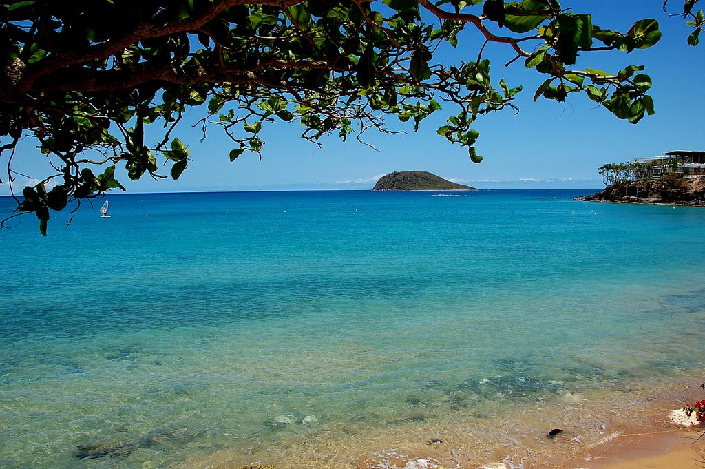 Guadeloupe Hotel Fort Royal by Claude Roussel-Dupre