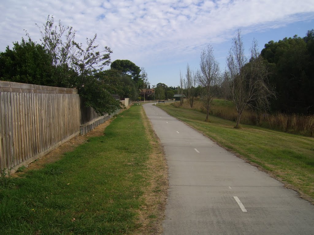 Dandenong Creek Walking Trail by VICPhotoSurvey