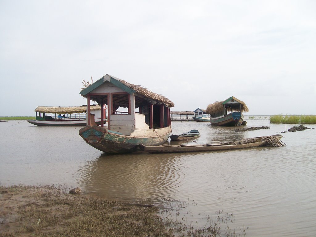 Barcos no Lago Maracu. by Márcio Magno Ferreir…