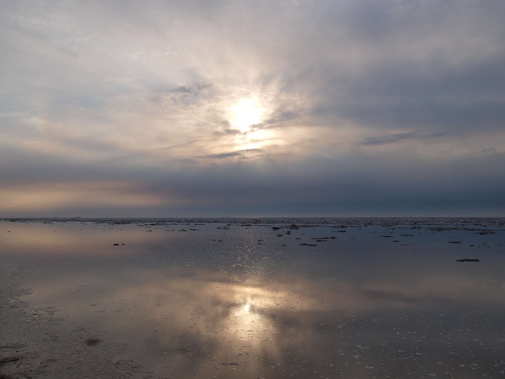 Sunset in Vecāķi, Rīga, LV by Rudolph LV