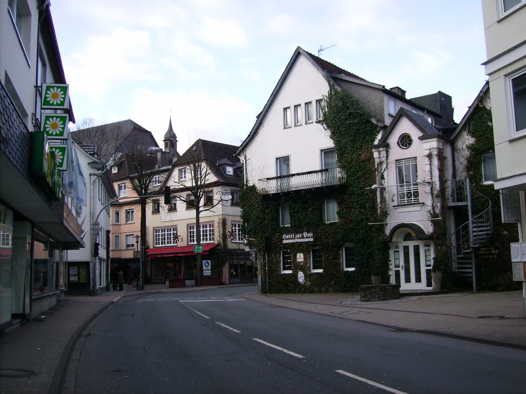 Niederste Straße in Attendorn by Oliver K.