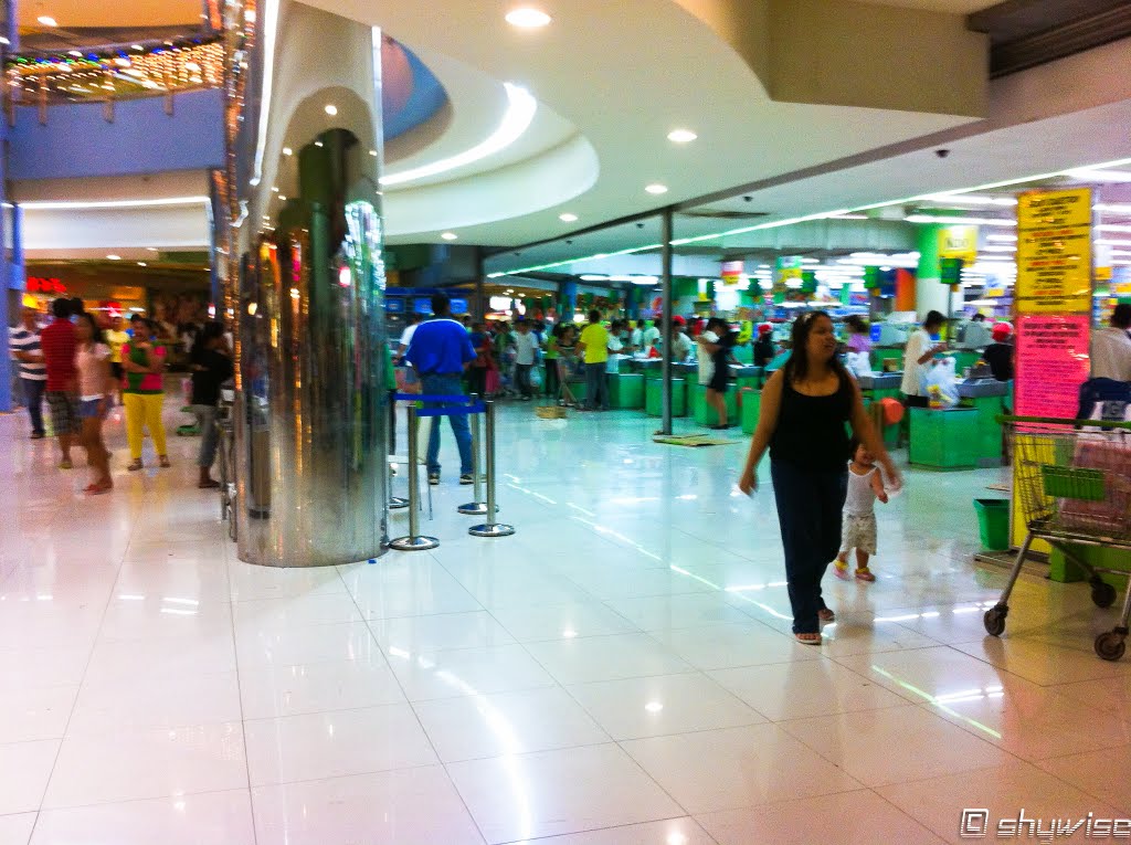 Gaisano Mall Iligan City by Wesly | Wynnonah