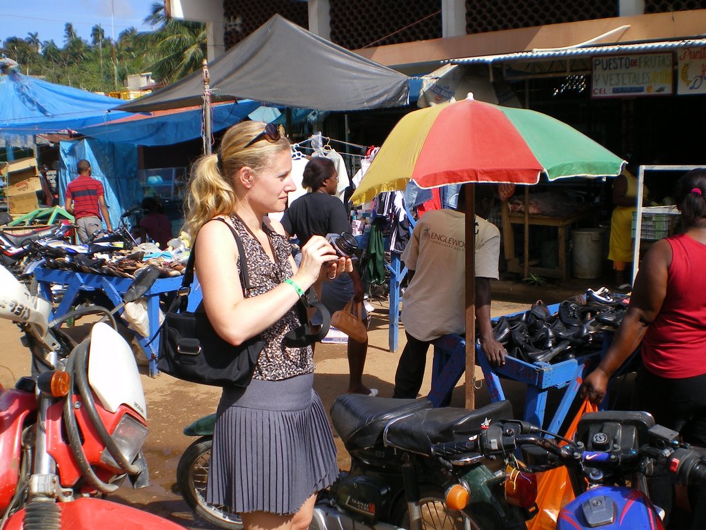 FREYA AT MARKET SAMANA by mbannerman