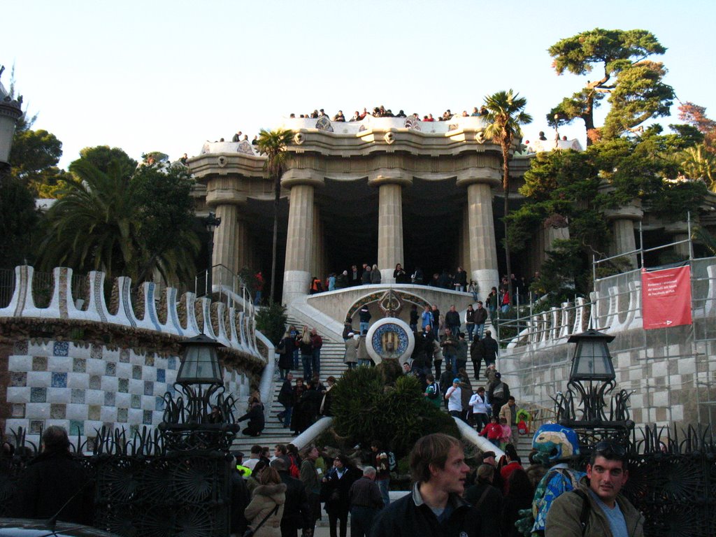 Entrando al Park Güell by viejanuevacordoba