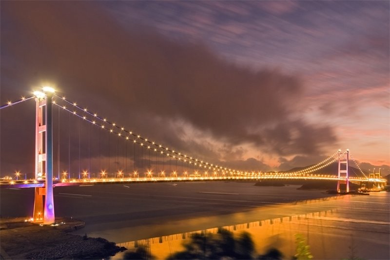 Tsing Ma Bridge by ksshek