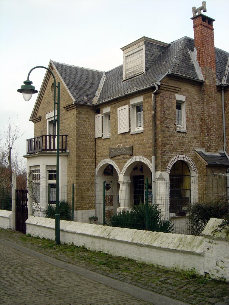 An old but beautiful cottage by Lecleire Jacques