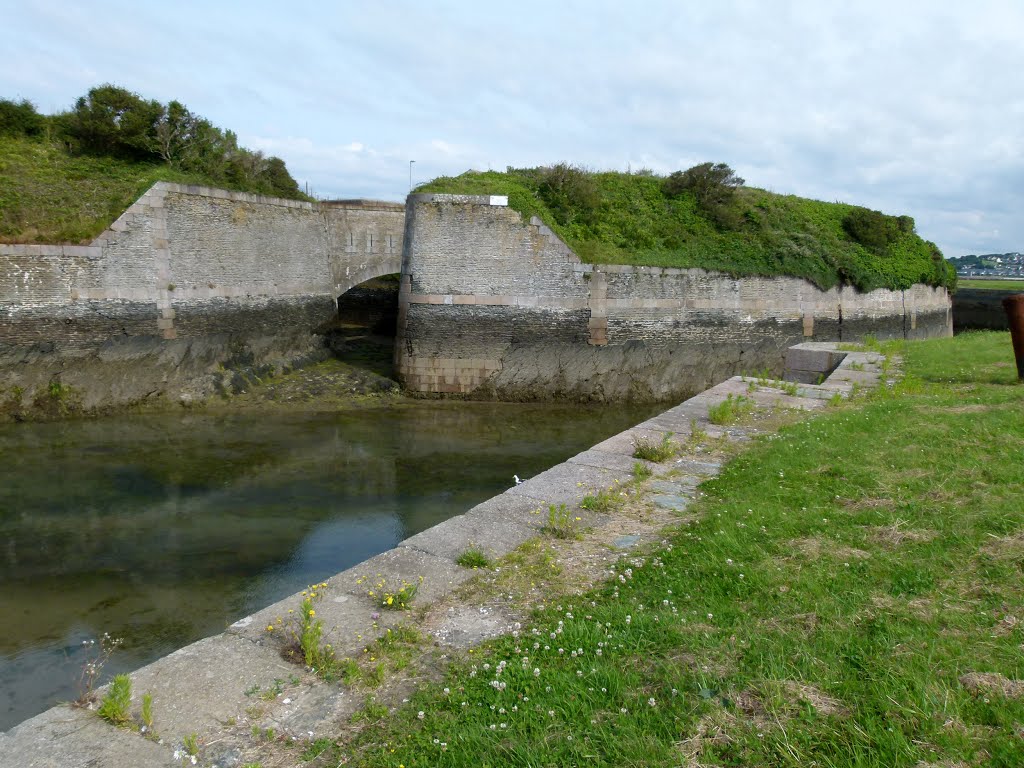 QUERQUEVILLE (Basse Normandie-Manche). 2012. 03. Fort de Querqueville (1786-1852). by Carlos Sieiro del Nido