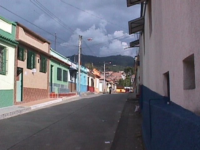 Calle 66 Barrio la Capilla by Pablo Andrés Naranjo…