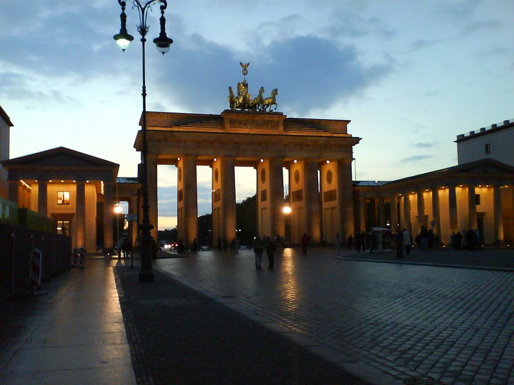 Brandenburger Tor by BeNnY.VoGt