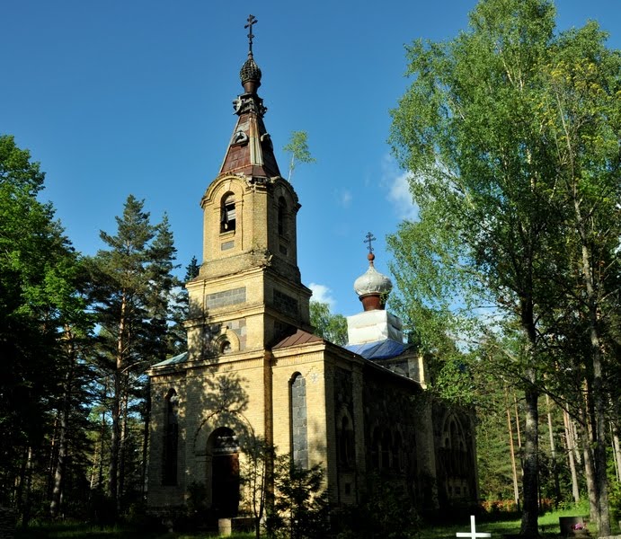 Puski Orthodox church. (Puski õigeusu kirik) by Marek Pedask