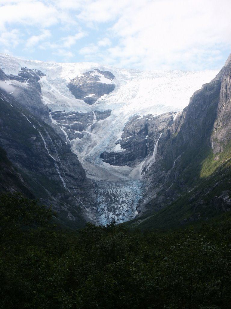 Kjenndalsbreen Juli 2002 by clgilles