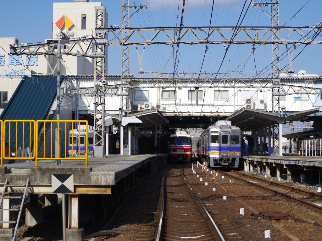 南海高野線 河内長野駅 Nankai Kawachinagano sta. 2013.2.10 by as365n2