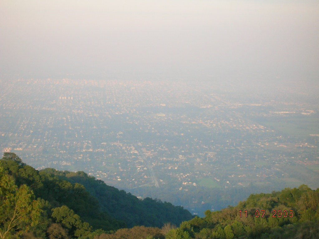 Tucuman desde San Javier (x Juantincho) by Sabreman