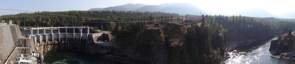 Cabinet Gorge Dam, Bonner County, ID by chfstew