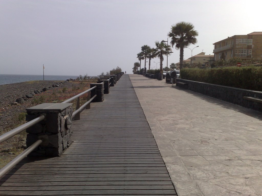 Paseo Marítimo, Las Caletillas, Candelaria by Emilio Verche