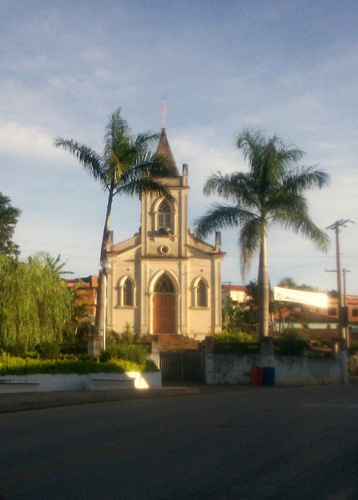 .. igreja em Lagoa Dourada - MG .. by André Saliya - Ritápolis