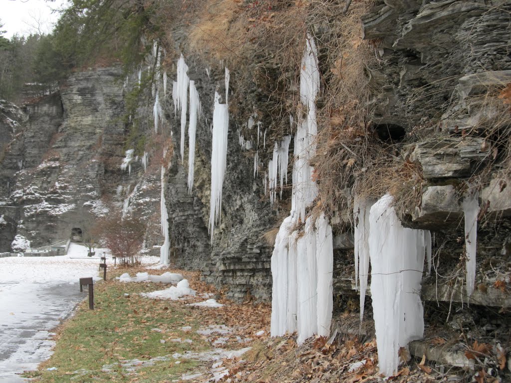 Snow deposited on the top of the mounting, melting and dripping down, created these super white icicles by Edith Karoline Jasser