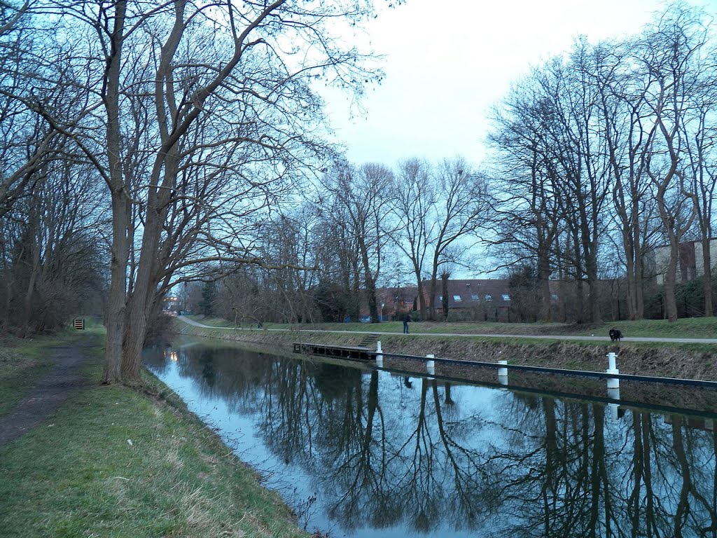 Wasquehal - Canal de Roubaix - Près du centre commercial by epaulard59