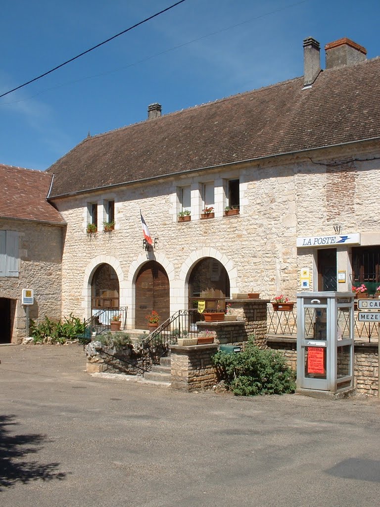 Mairie de Floirac by Yann LESELLIER