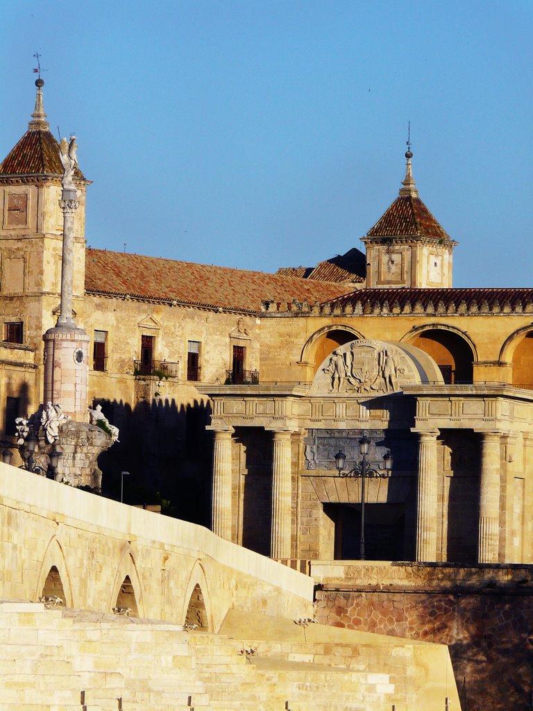 ARCO DEL TRIUNFO Y SAN RAFAEL by antoniobollero