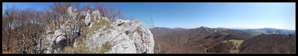 Pano.1696.Povazsky.Inovec.24.Bezovec by HomerJ.