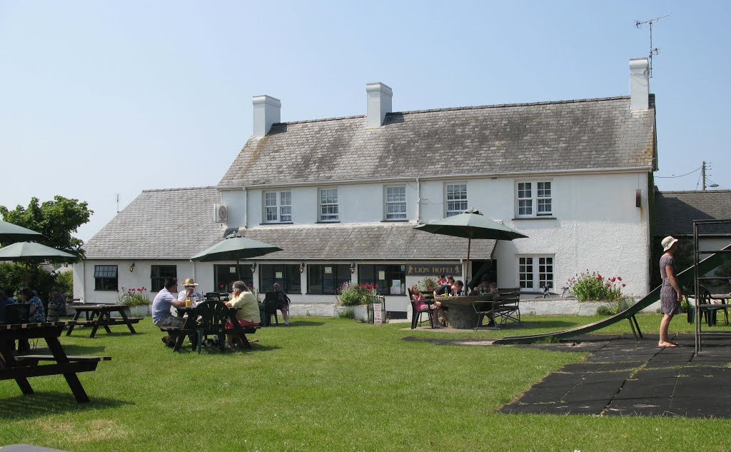 The Lion Inn at Tudweiliog. by RONKENJOHN129