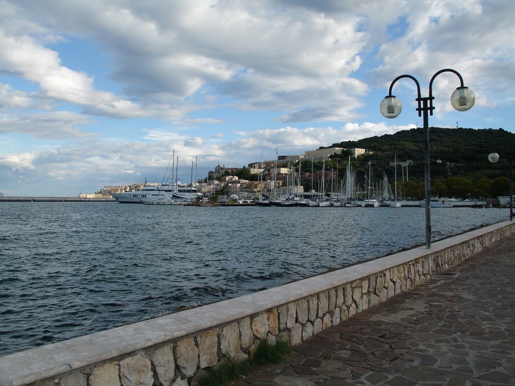 Gaeta, Lungomare by gmannelli