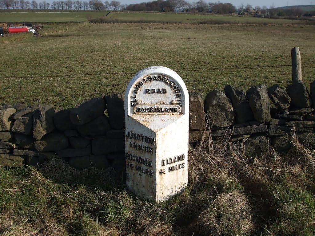 Saddleworth Road, Barkisland by rustyruth