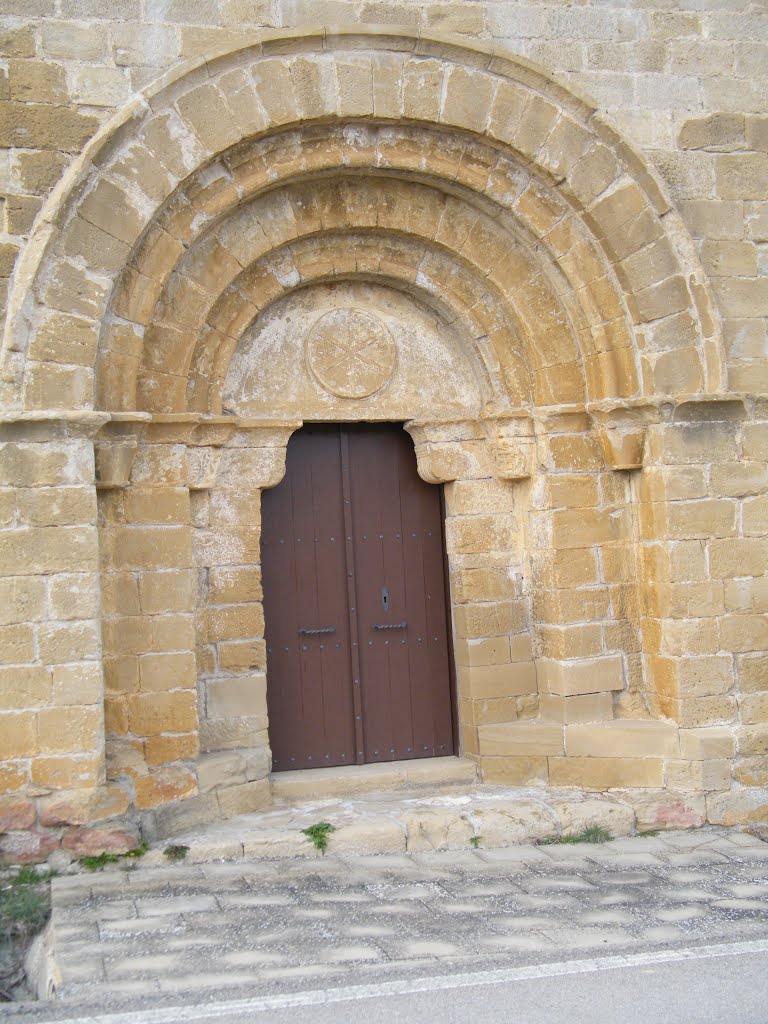 EL FRAGO (ZARAGOZA) PUERTA DE LA ERMITA DE SAN MIGUEL by JOSE LUIS OROÑEZ