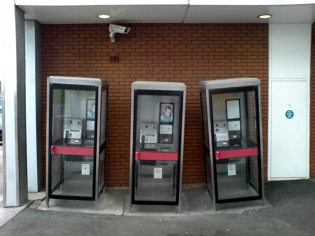 Phones at Heston services by Gareth.Stadden