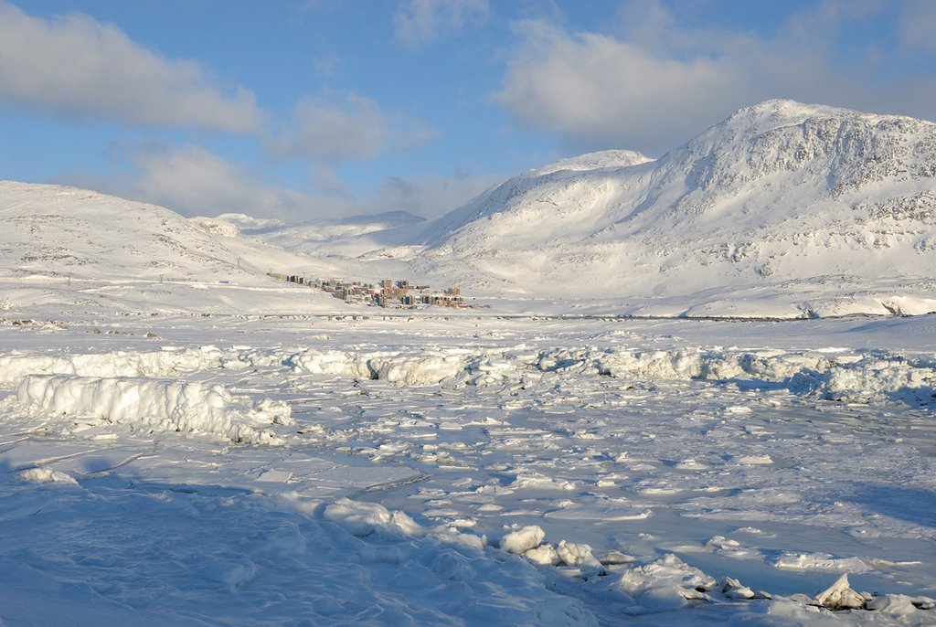 Udsigt mod Quinngorput, vinter 2008 by Henrik Greve Thorsen