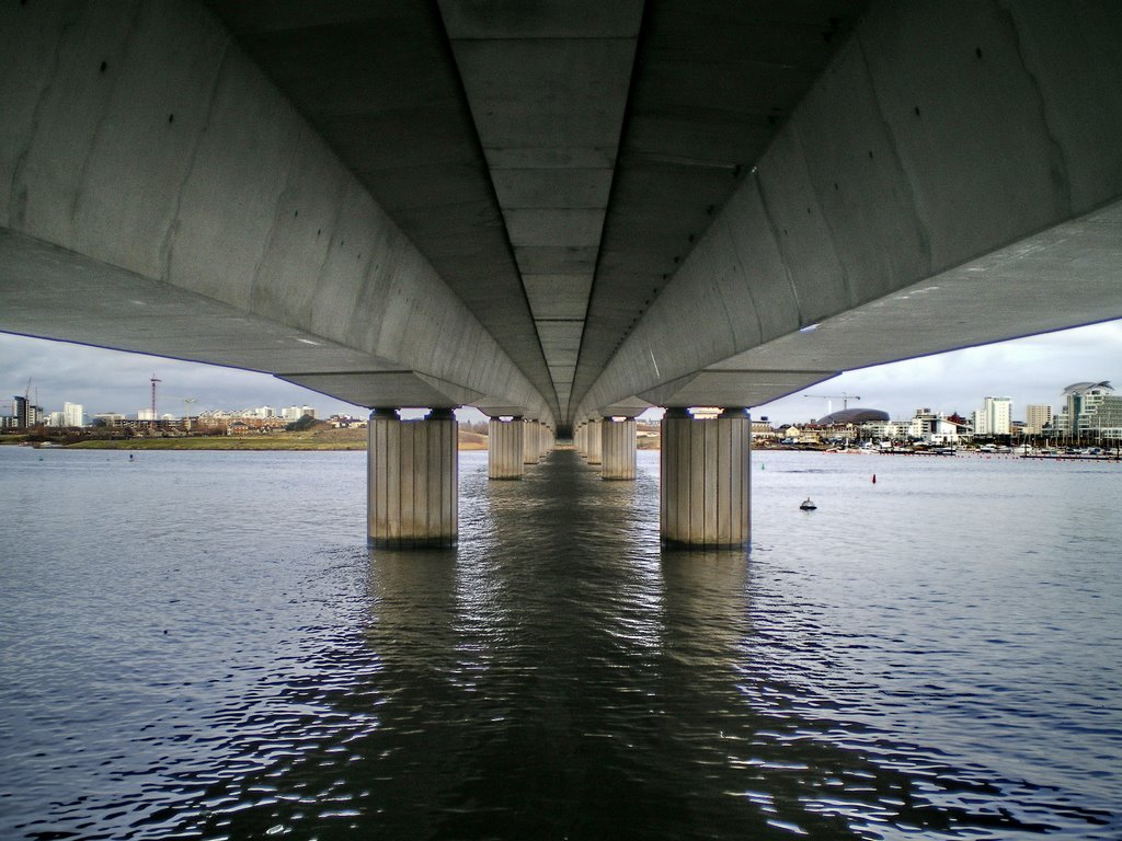 Cardiff bay bridge 3 by Gareth.Stadden