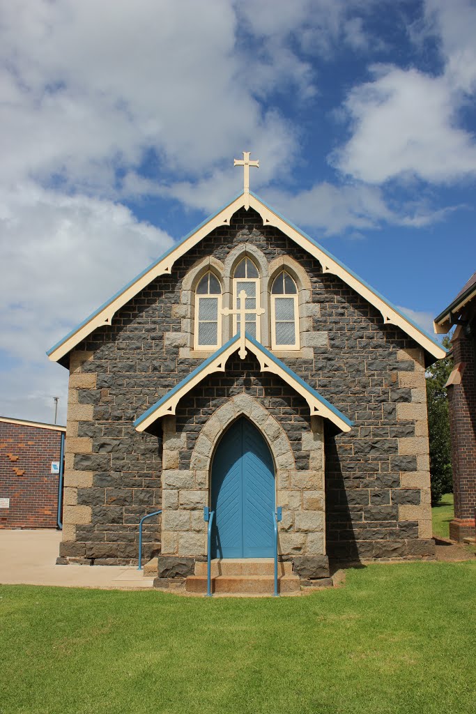 Original1884 St Patricks, Glen Innes by A10G