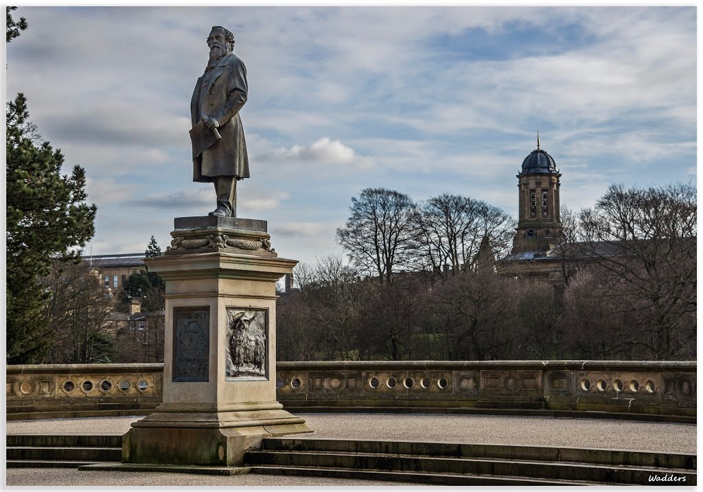 Titus Salt statue in Roberts park by Wadders