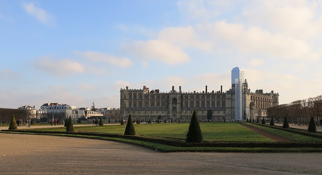 Château de Saint-Germain-en-Laye by jean-paul cerny