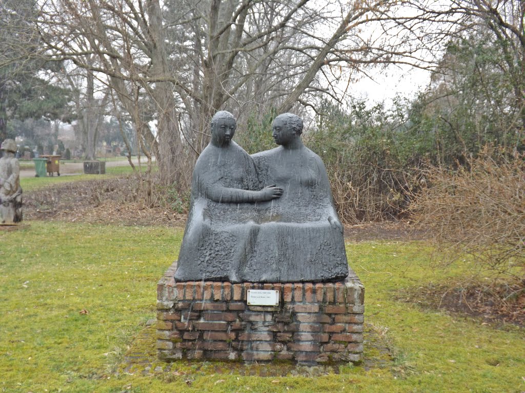 Friedhof Mannheim Neckarau by co-koe