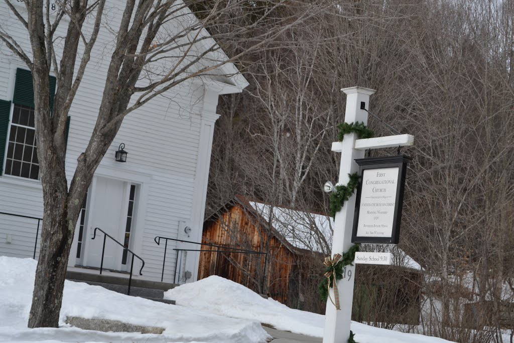 First Congregational Church by JBTHEMILKER