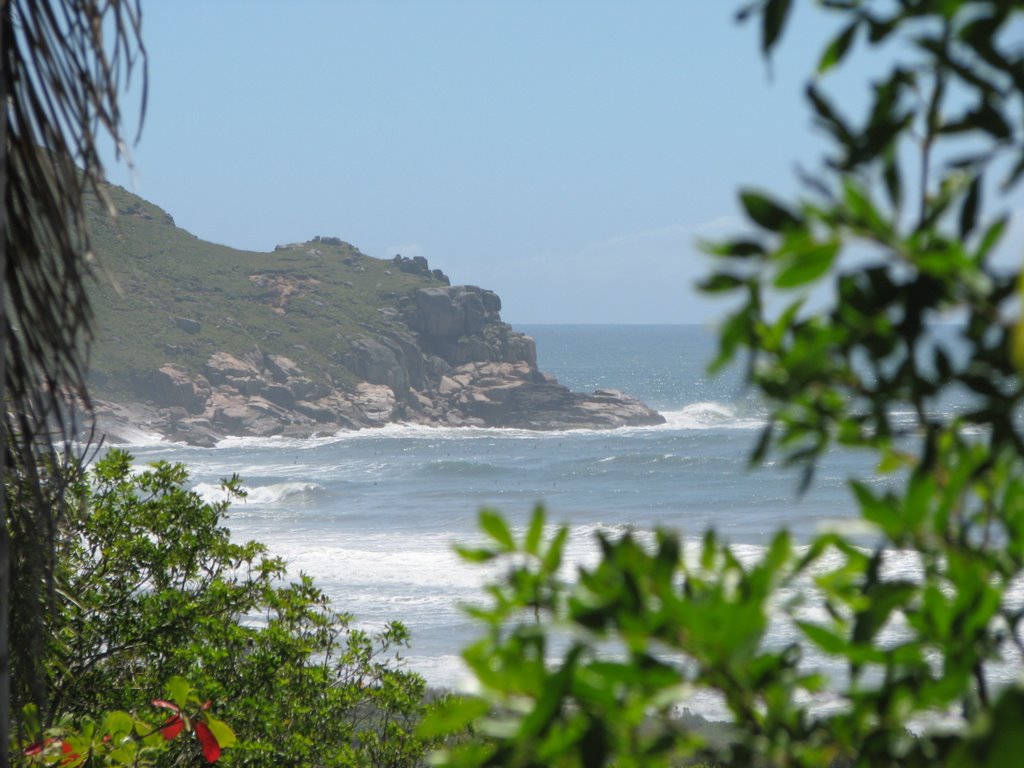 Praia do Rosa - Costão Norte (FG) by Felipe Ghisi