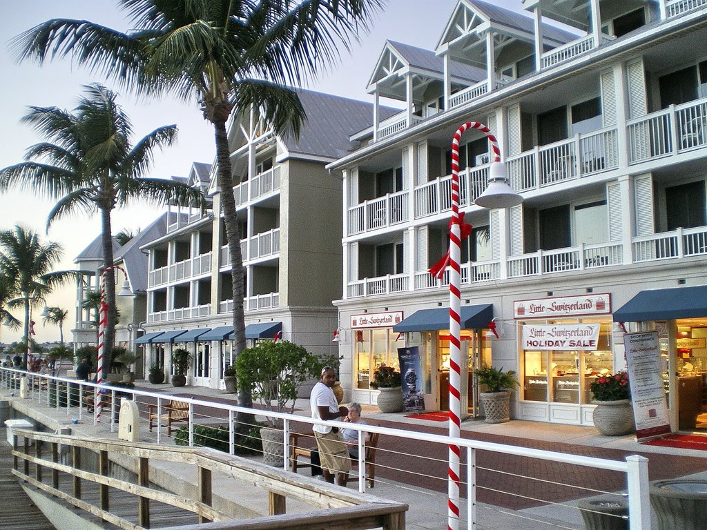 Buildings on the key frount Key west by Gareth.Stadden