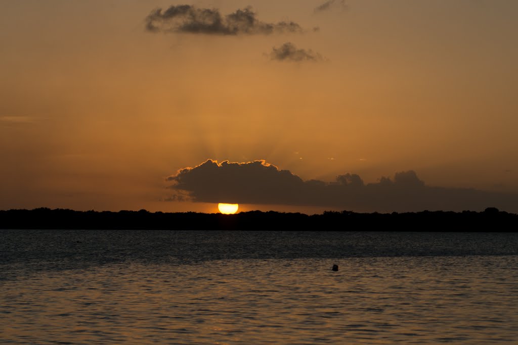 Sunset with view on the Renaissance Island by Thies Edeling