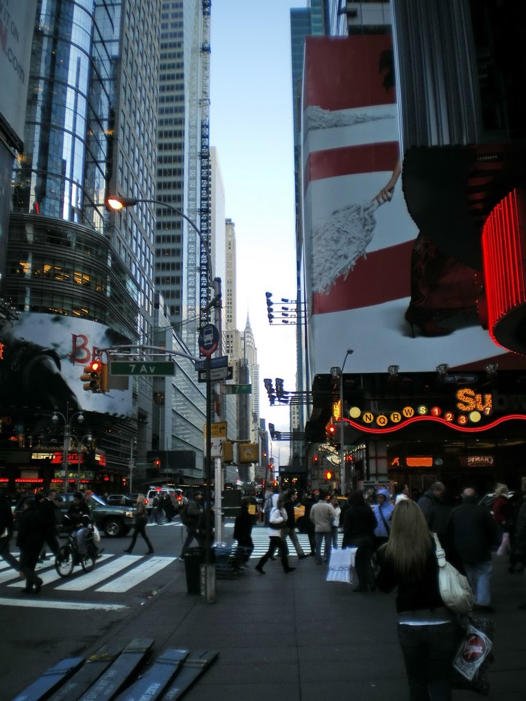 42sd st and 7th Ave looking east 1 by Gareth.Stadden