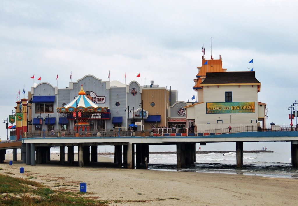 Pleasure Pier (Opened 2012, former site of Flagship Hotel damaged by Ike in 2008) by Lubomira Soroko