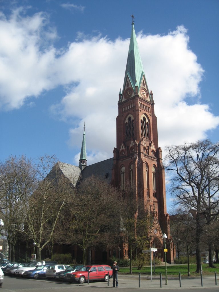 Kirche am Leopoldplatz by magneticpole.de