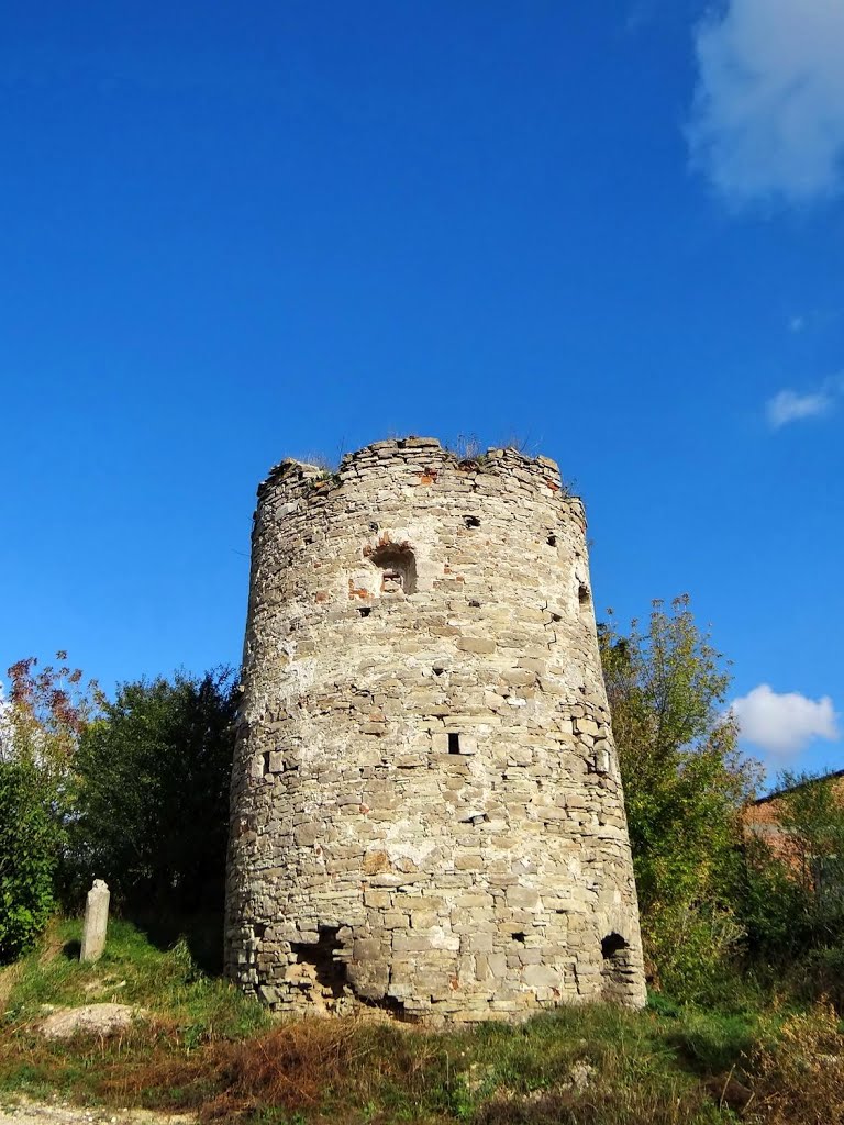 Сатанів - порохова вежа Одровонжів, Sataniv - gunpowder tower, Сатанов - пороховая башня, Satanów - prochowa wieża, by hranom