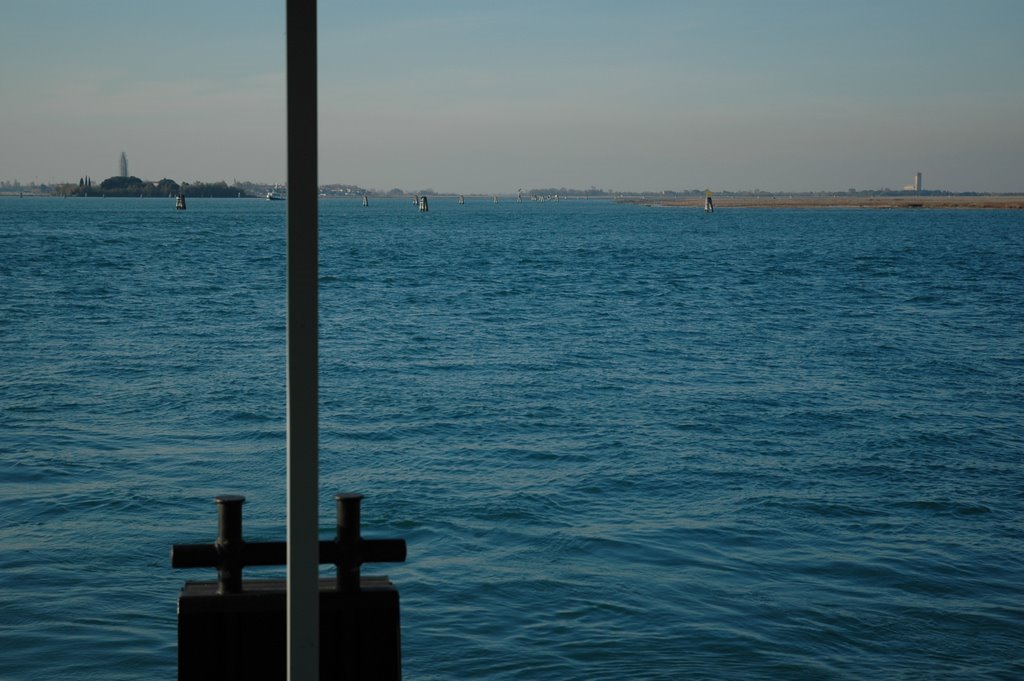 Burano e Torcello dalla Ricevitoria by petitebleu