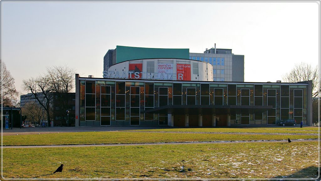 Kassel - Staatstheater by mkks34123