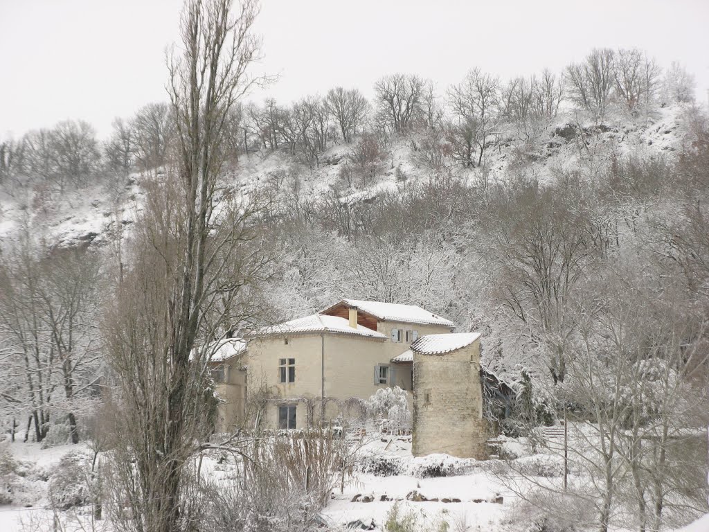 Ste Alauzie-Ferme avec pigeonnier by Laurent Guyard