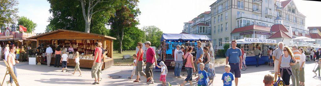 OSTSEEBAD KÜHLUNGSBORN - Promenade by YUCRAPERU