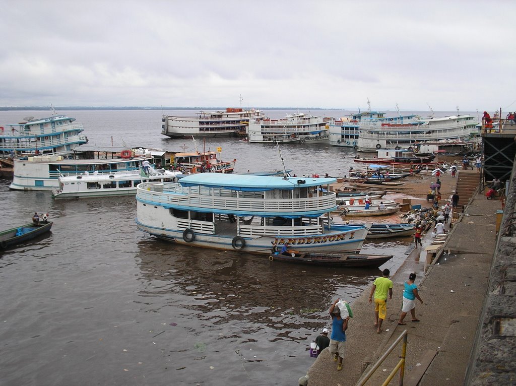 Moll al Riu Negre-Manaus by Jordi Font Bayó